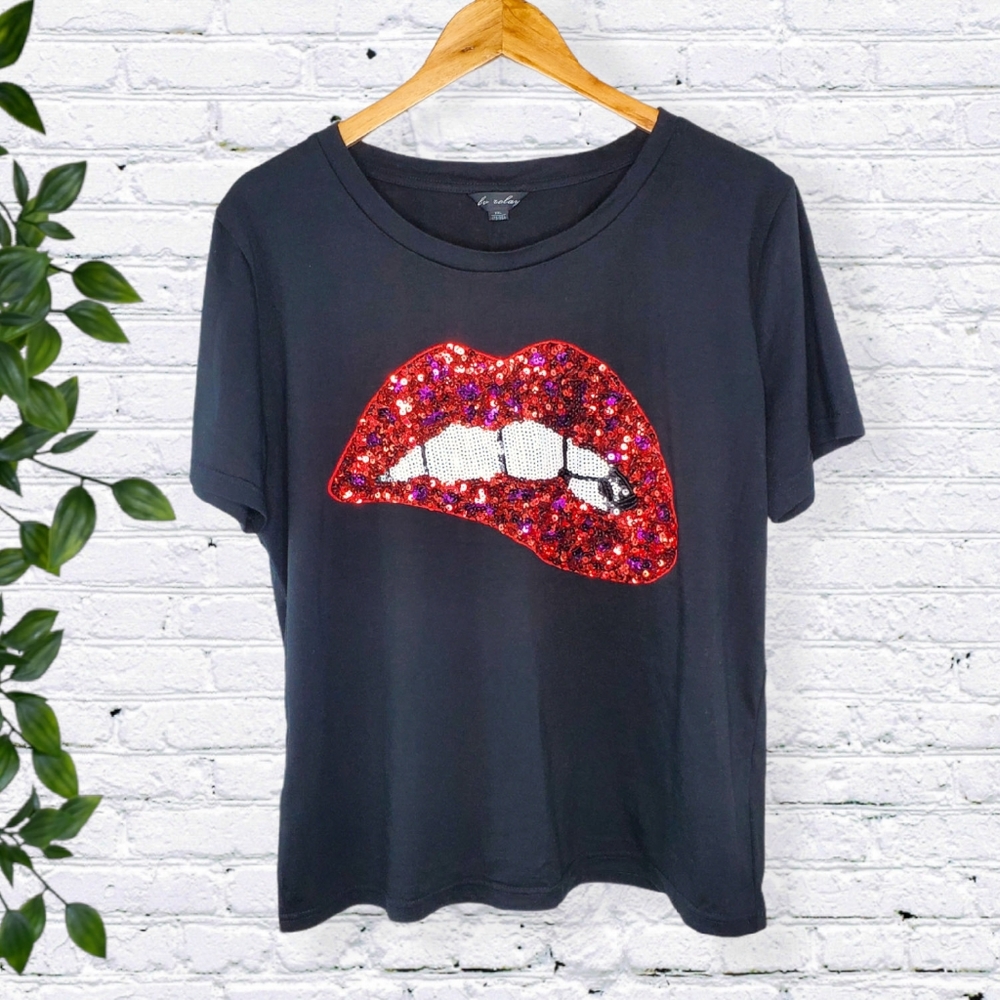 Boutique • Bite My Lip sequin tee